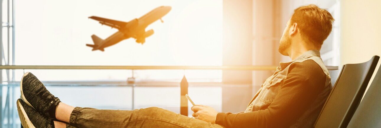 É melhor marcar uma viagem sozinho ou com uma agência de viagens?